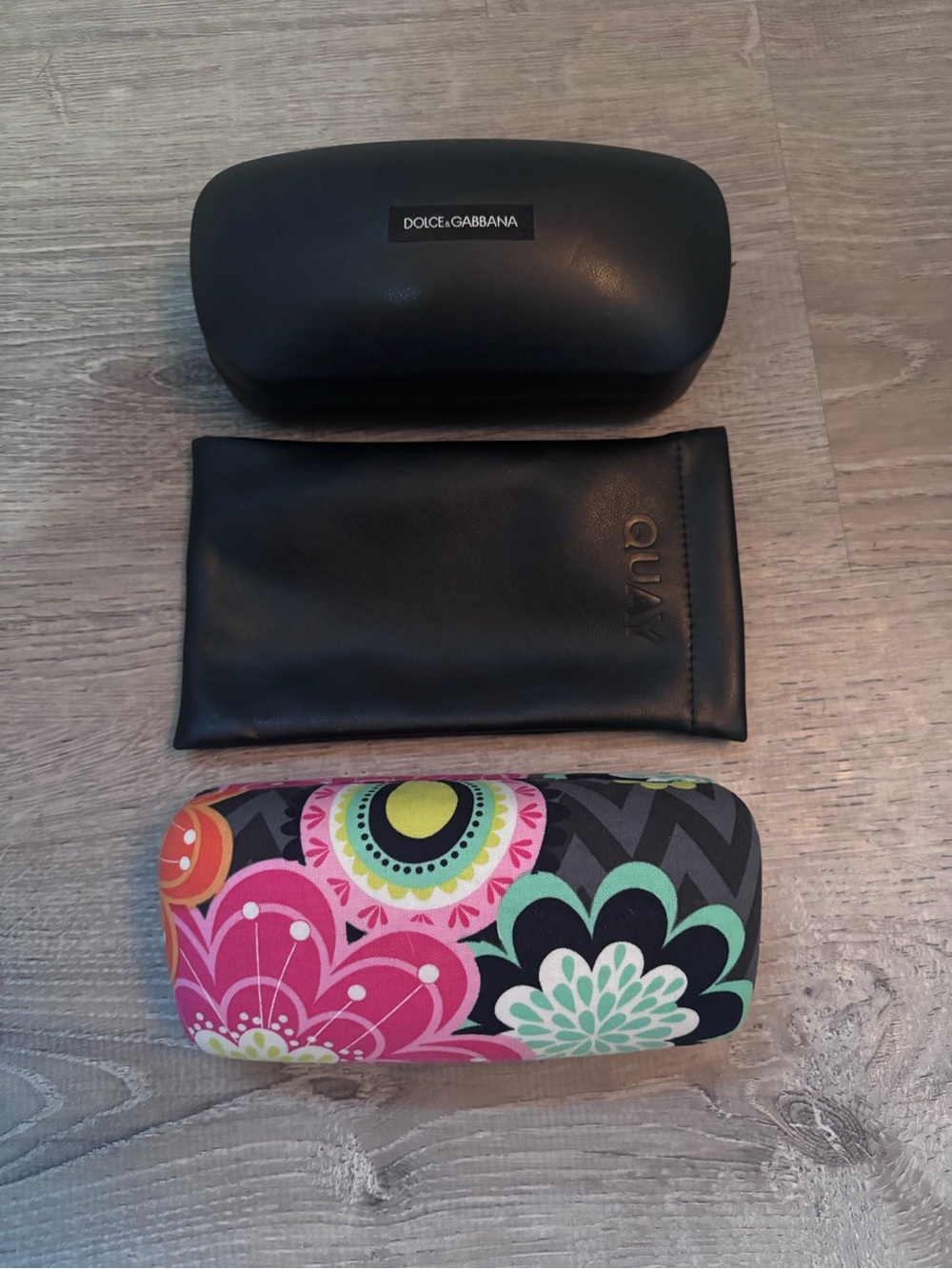 (3) š¶ļøNICE CONDITION SUNGLASS CASES/QUAY, V.BRADLEY+DOLCE~GABBANA